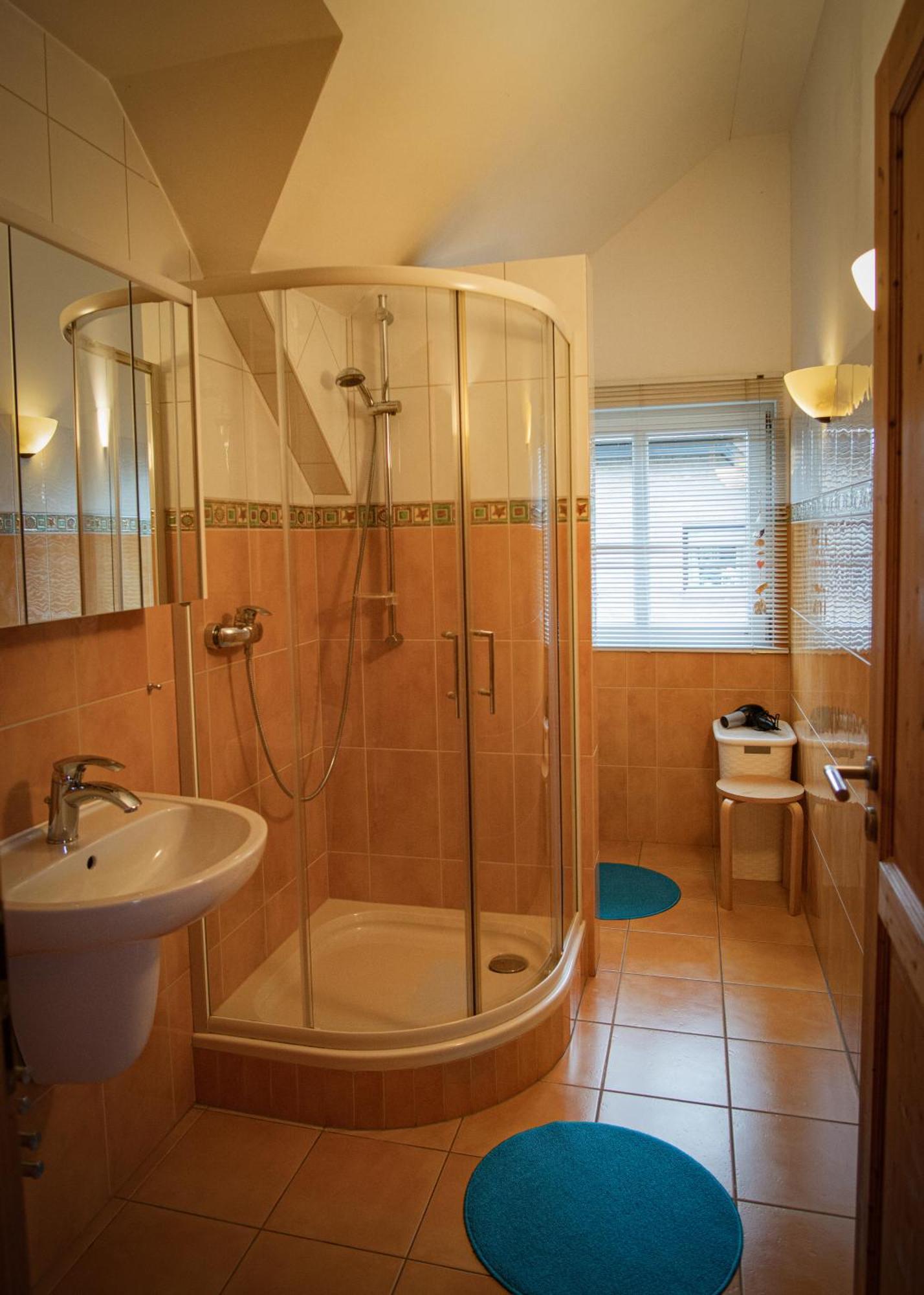 Ferienhaus Mountfrosch Mit Sauna Und Naturpool Monschau Luaran gambar